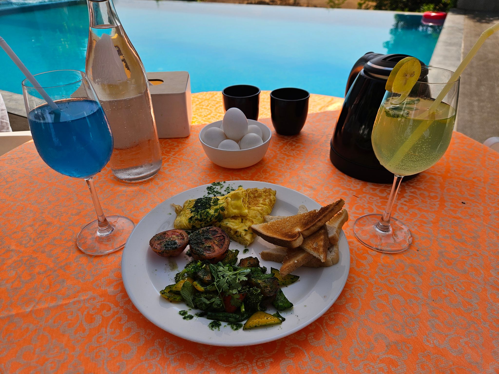 Food & Dining
