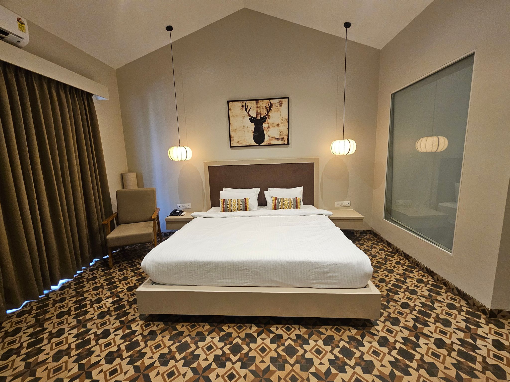 River Estates Luxury Resort and Spa Premier River View Room With Balcony 8