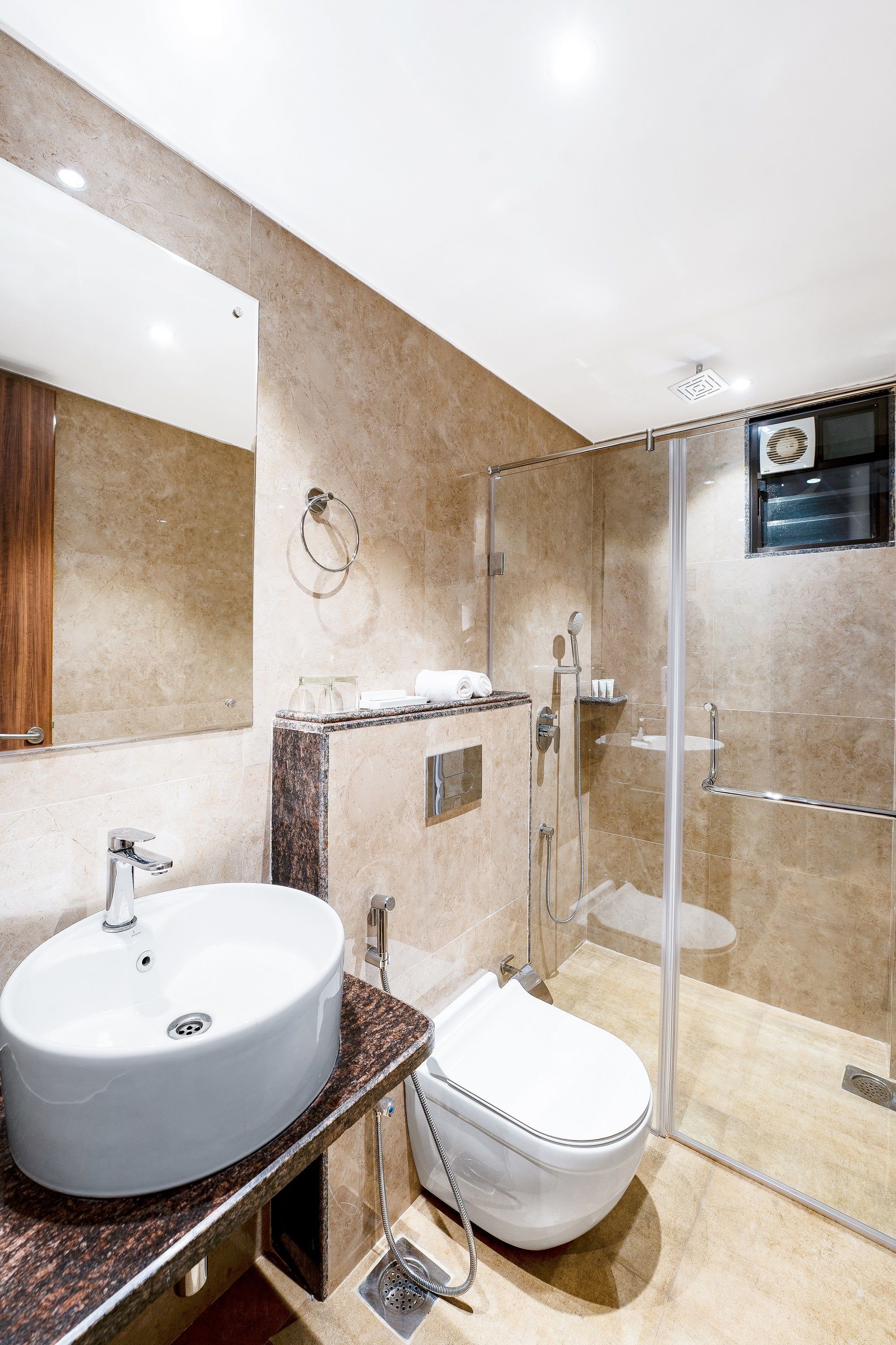 2 Bedroom Suite with Plunge Pool and Balcony