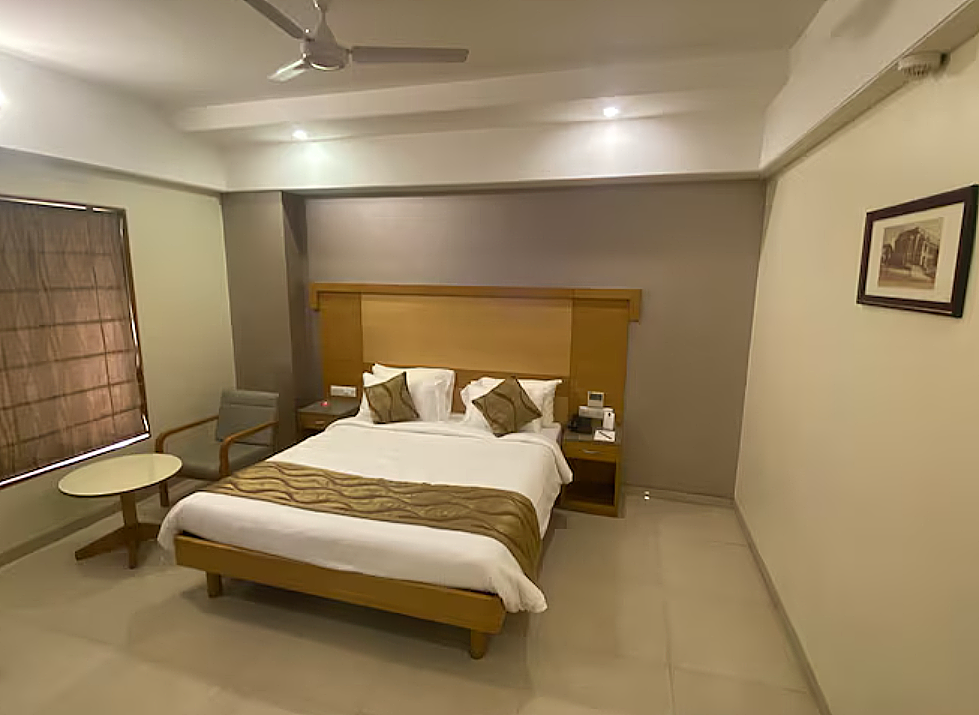 Hotel CRN Canary Superior AC Room