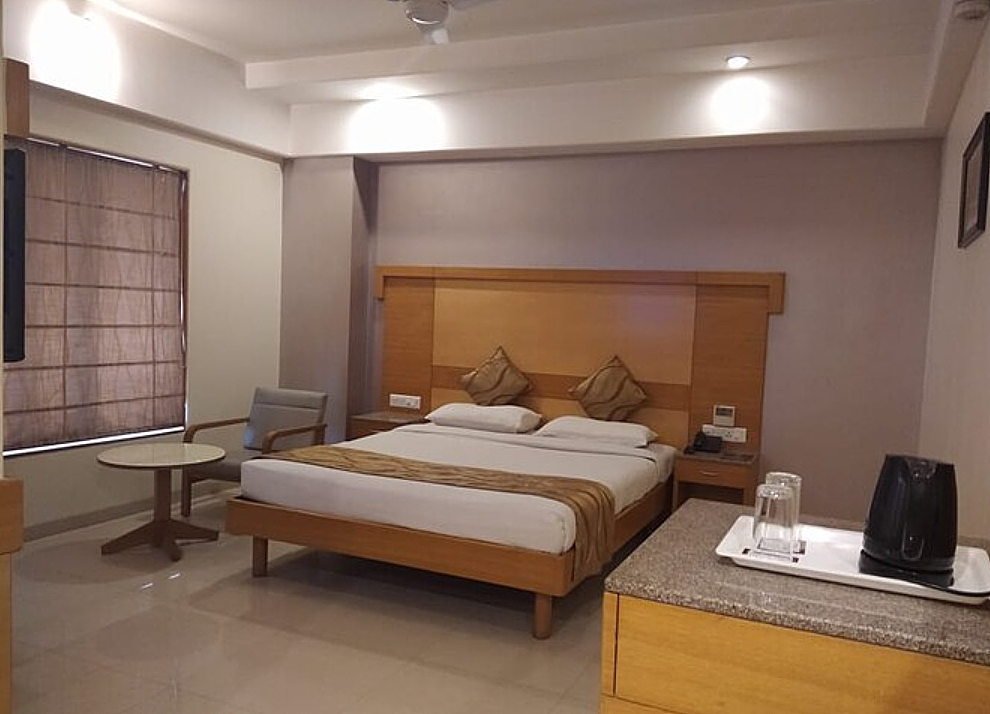 Hotel CRN Canary Superior AC Room 3