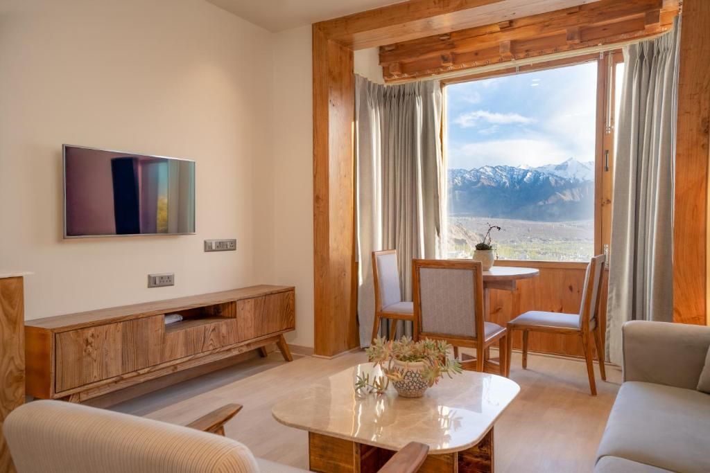 image_4292477_970b12d9-e889-4010-9526-7f6ee8d22fac