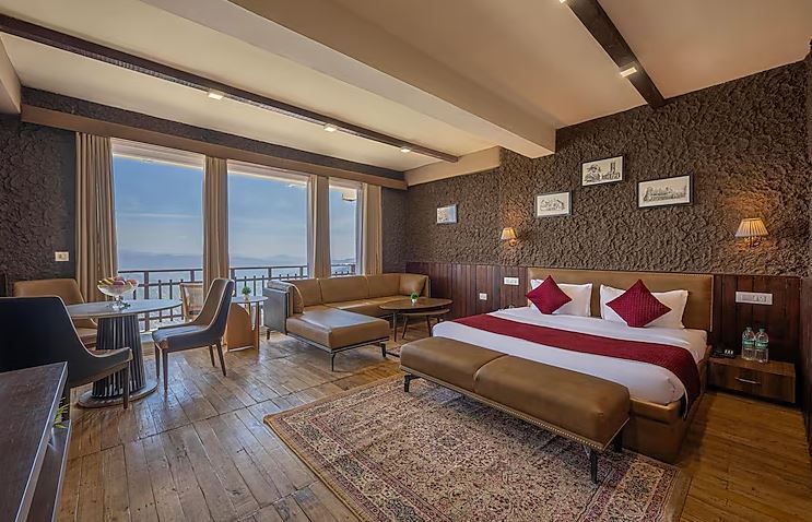 Mountain View Junior Suite with Private Balcony