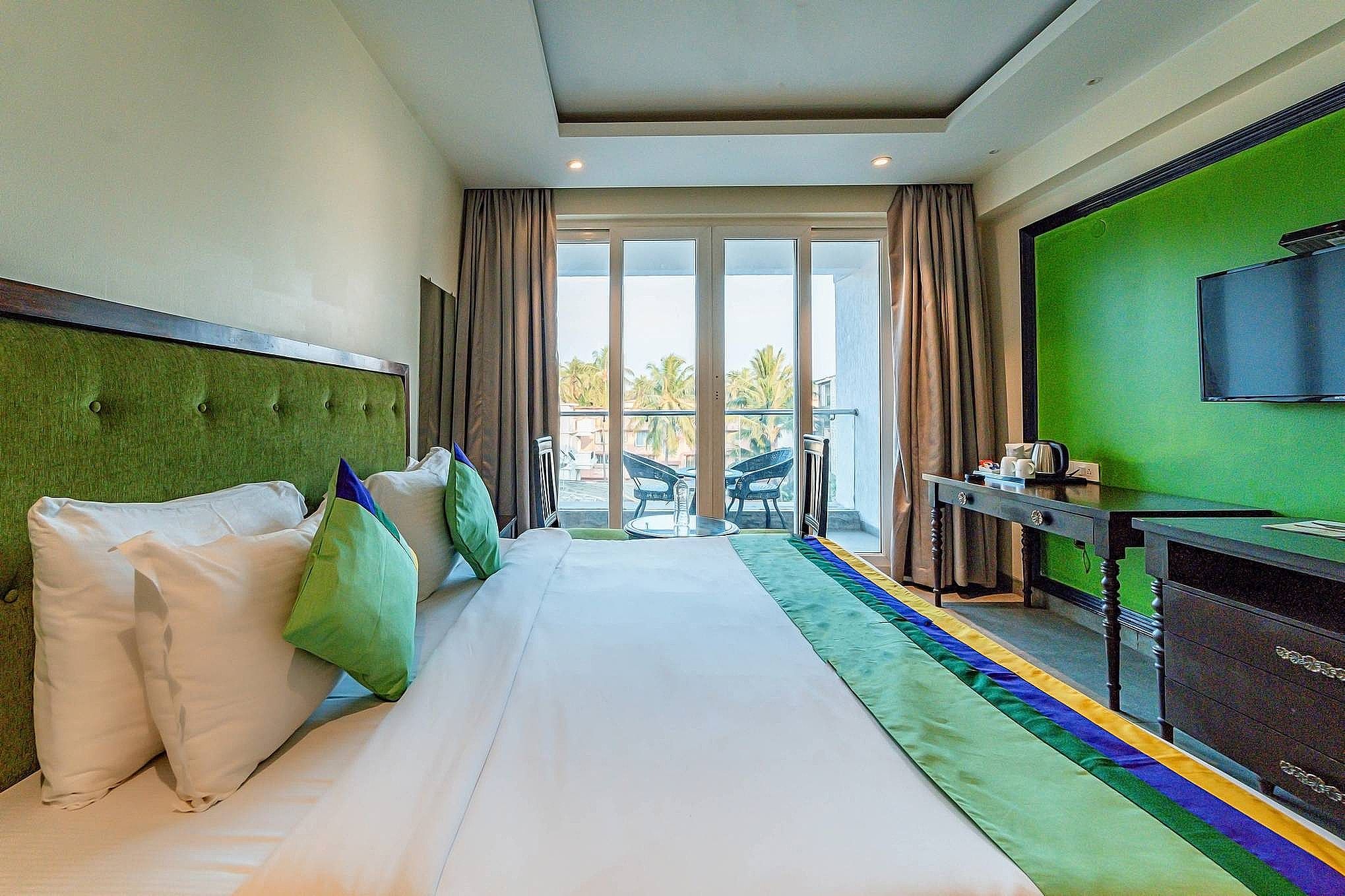 Treebo Premium Rester Select Kings Court With Pool, Calangute Deluxe Double Room 6