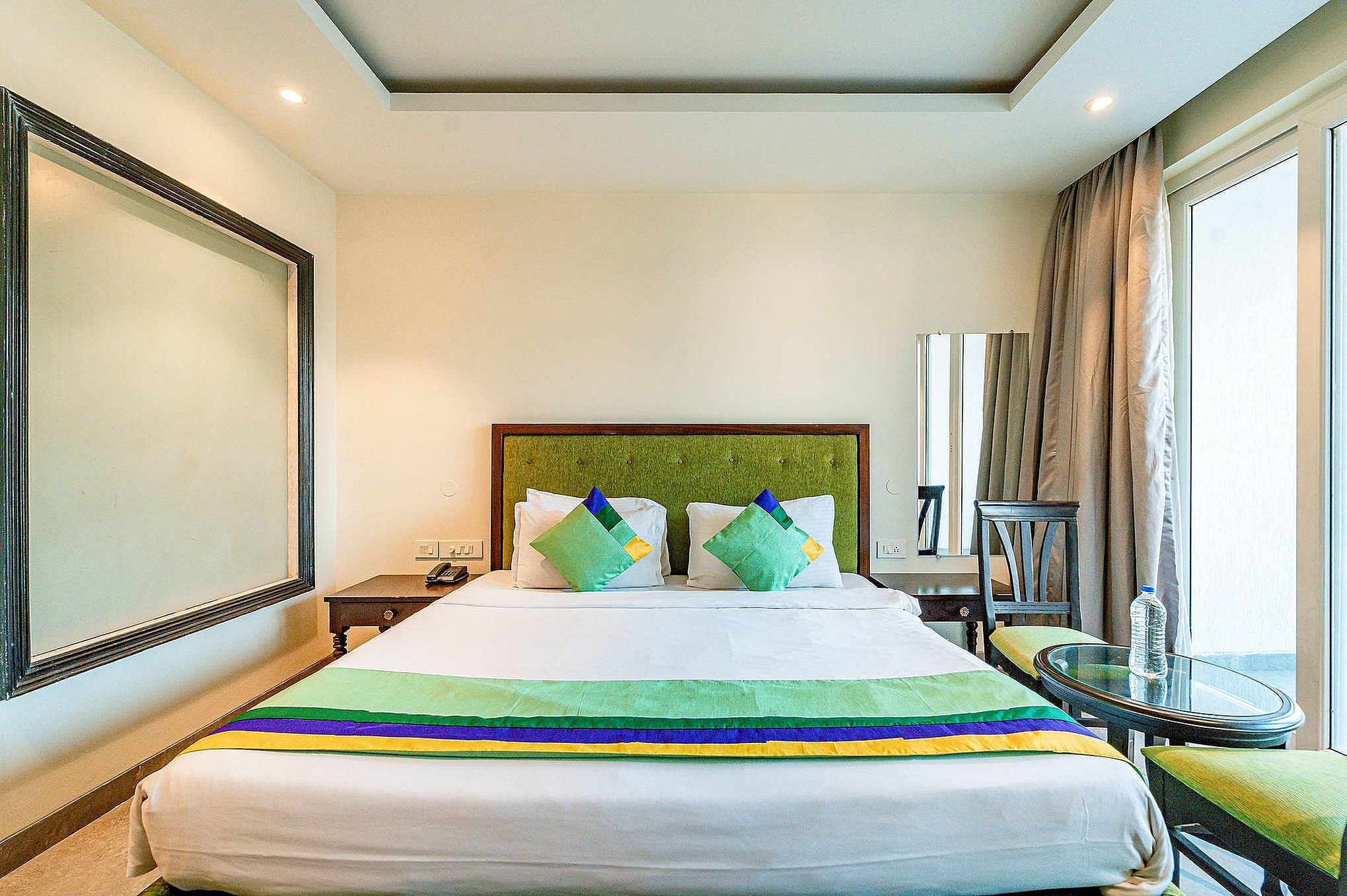 Treebo Premium Rester Select Kings Court With Pool, Calangute Deluxe Double Room 7