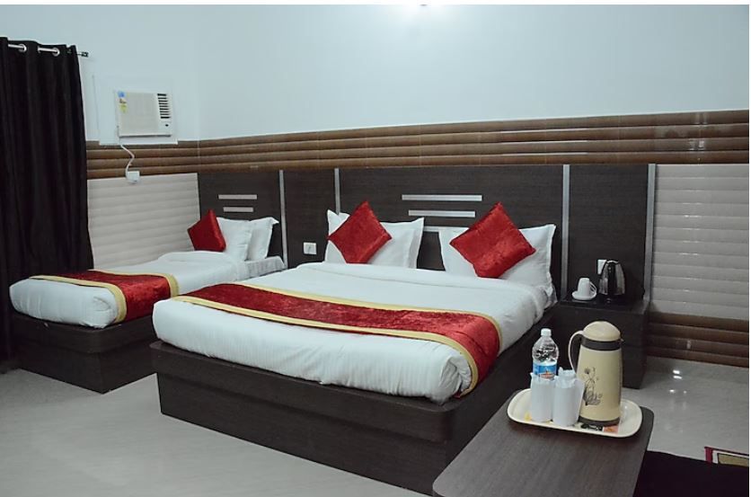 Deluxe Double Bed Room - Single Guest - Not Allowed