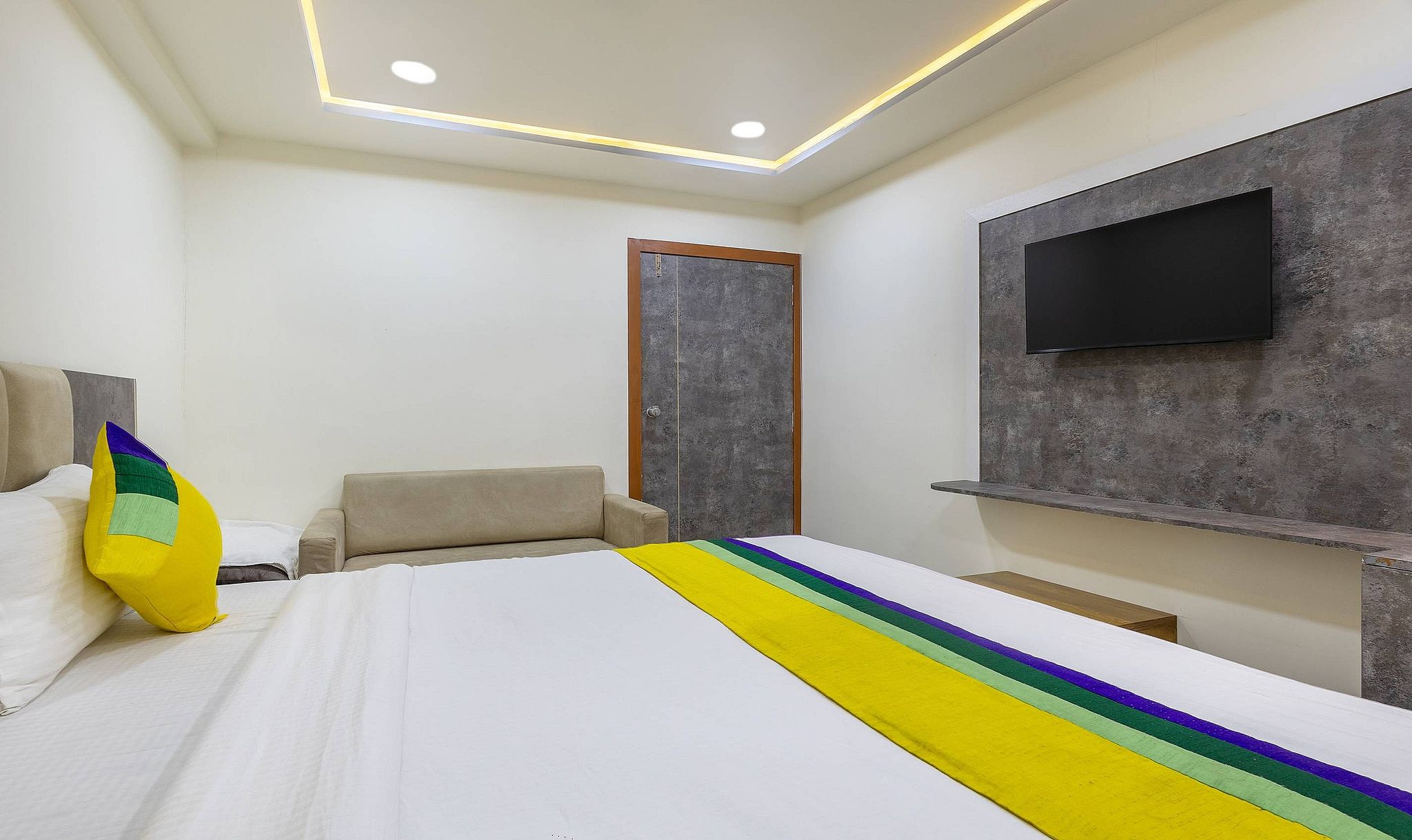 Itsy Hotels Signature, Nehru Nagar Economy Double Room 5