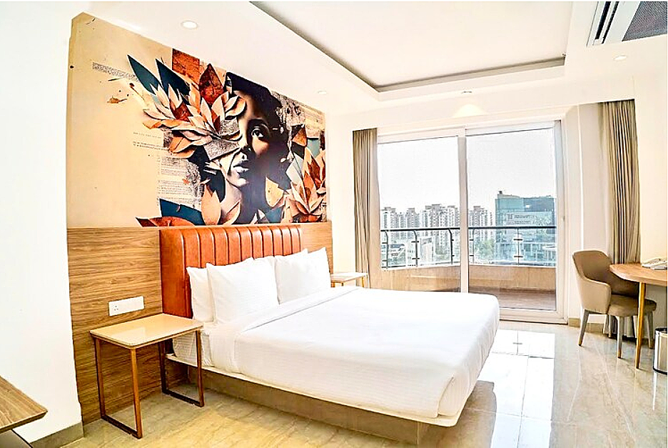 Executive Room King Bed with Balcony