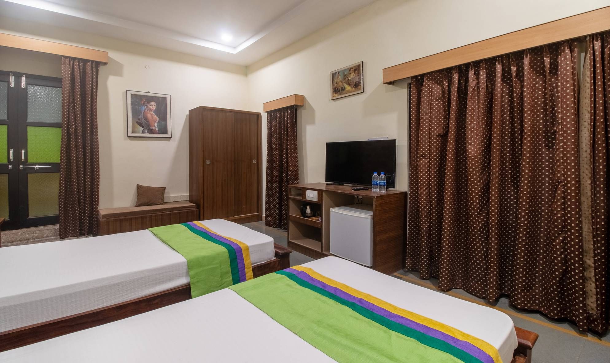 Treebo Megh Niwas - Jodhpur	 Standard Double or Twin Room 9