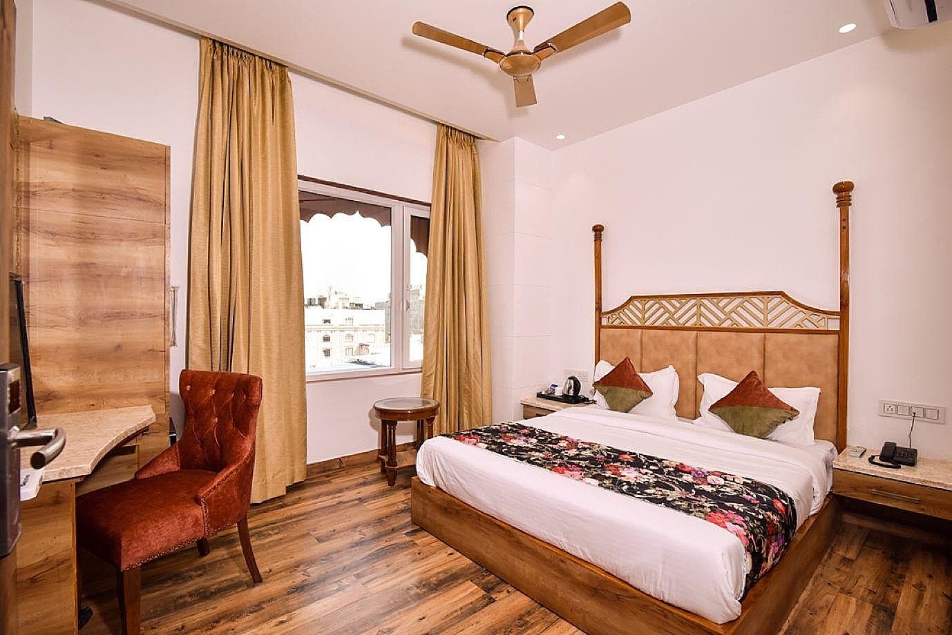 HOTEL RV GOLDEN Deluxe Double Room  4