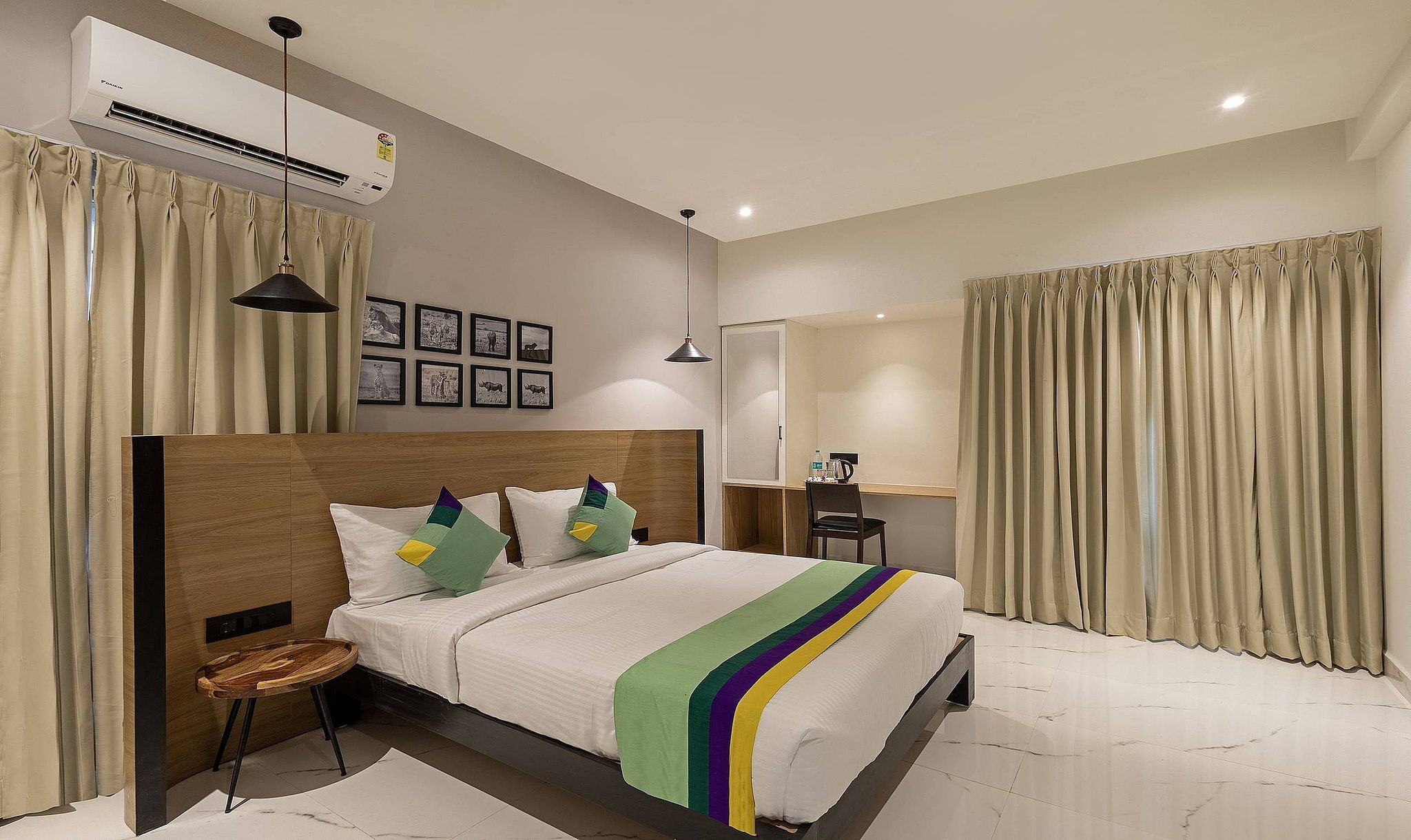 Treebo Premium Vapr Ashok Nagar Deluxe Double or Twin Room