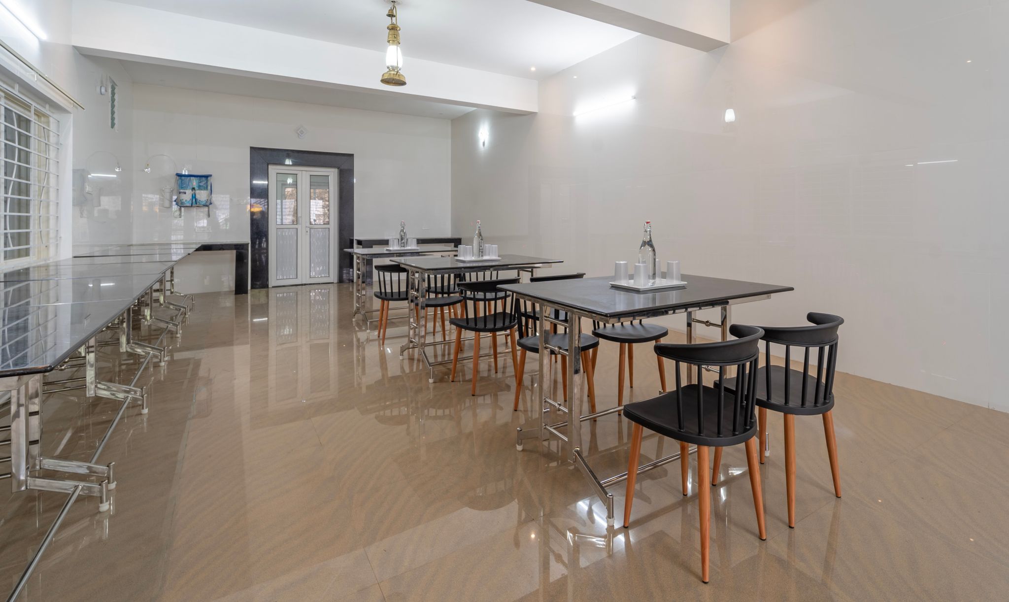 Food & Dining
