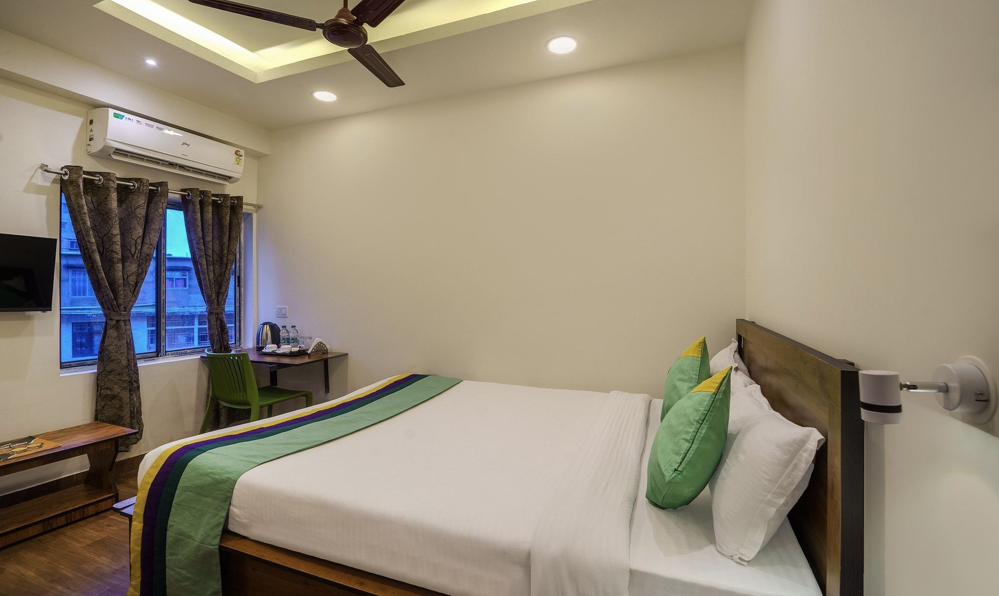 Economy Double or Twin Room