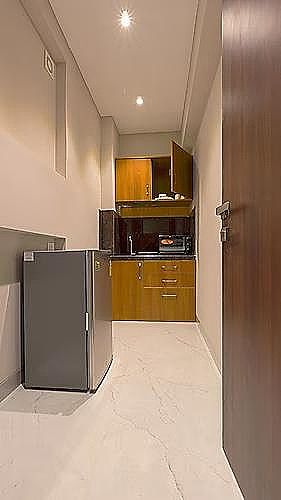Deluxe Suite Pantry