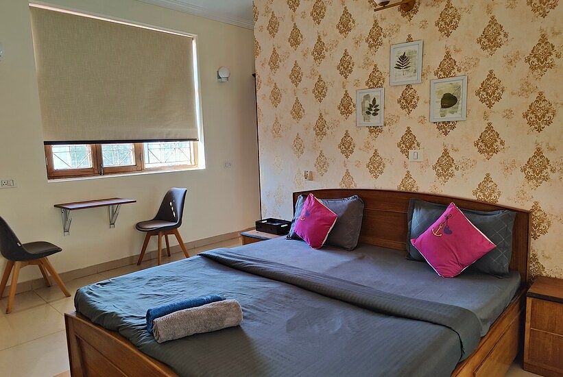 Luxury Cottage by Itvara