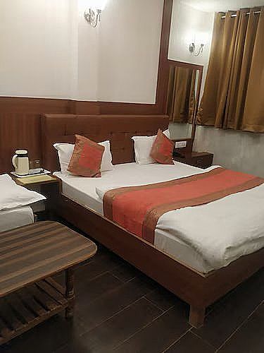 Deluxe Triple Bed Room