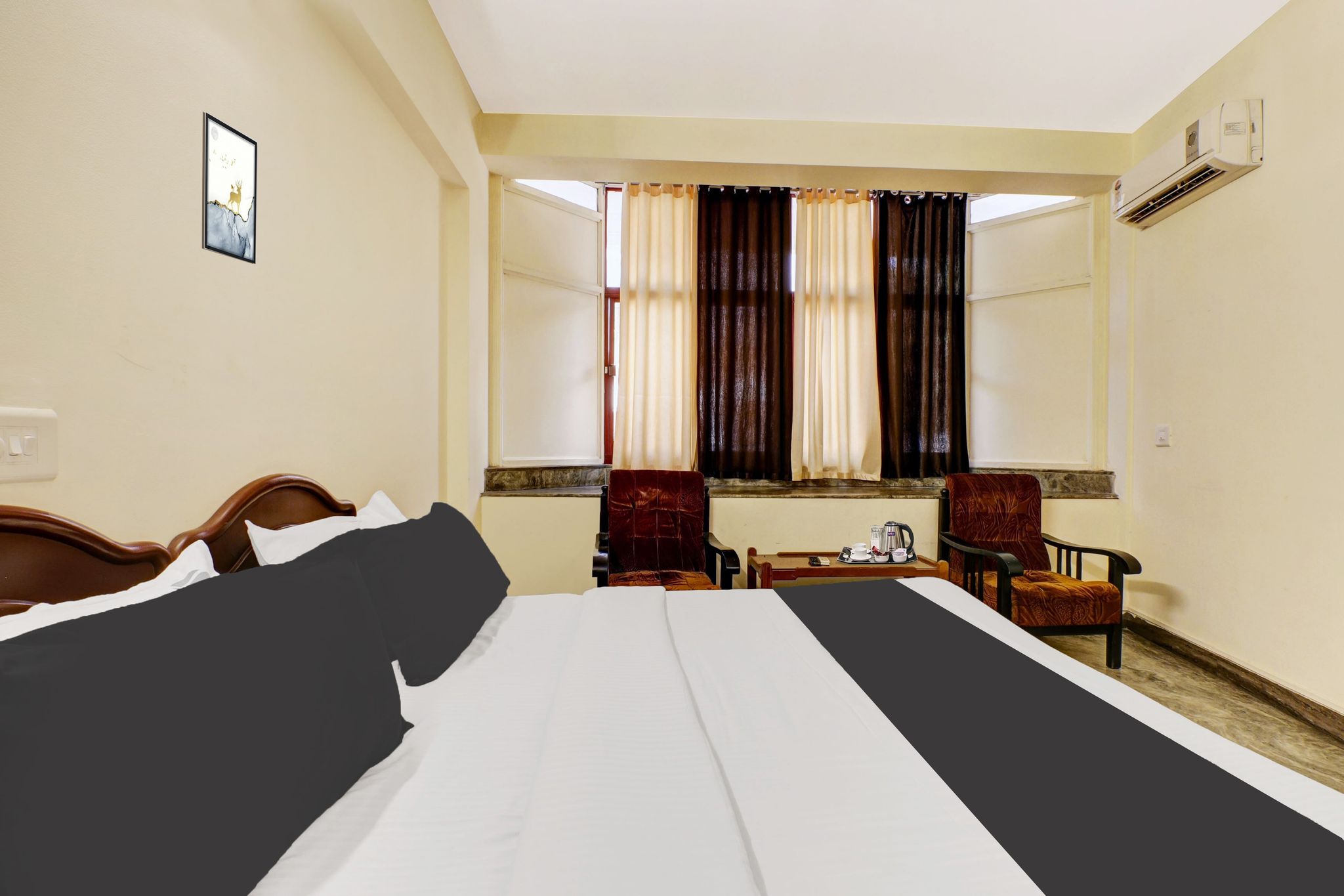 Hotel O East Nada Classic 4
