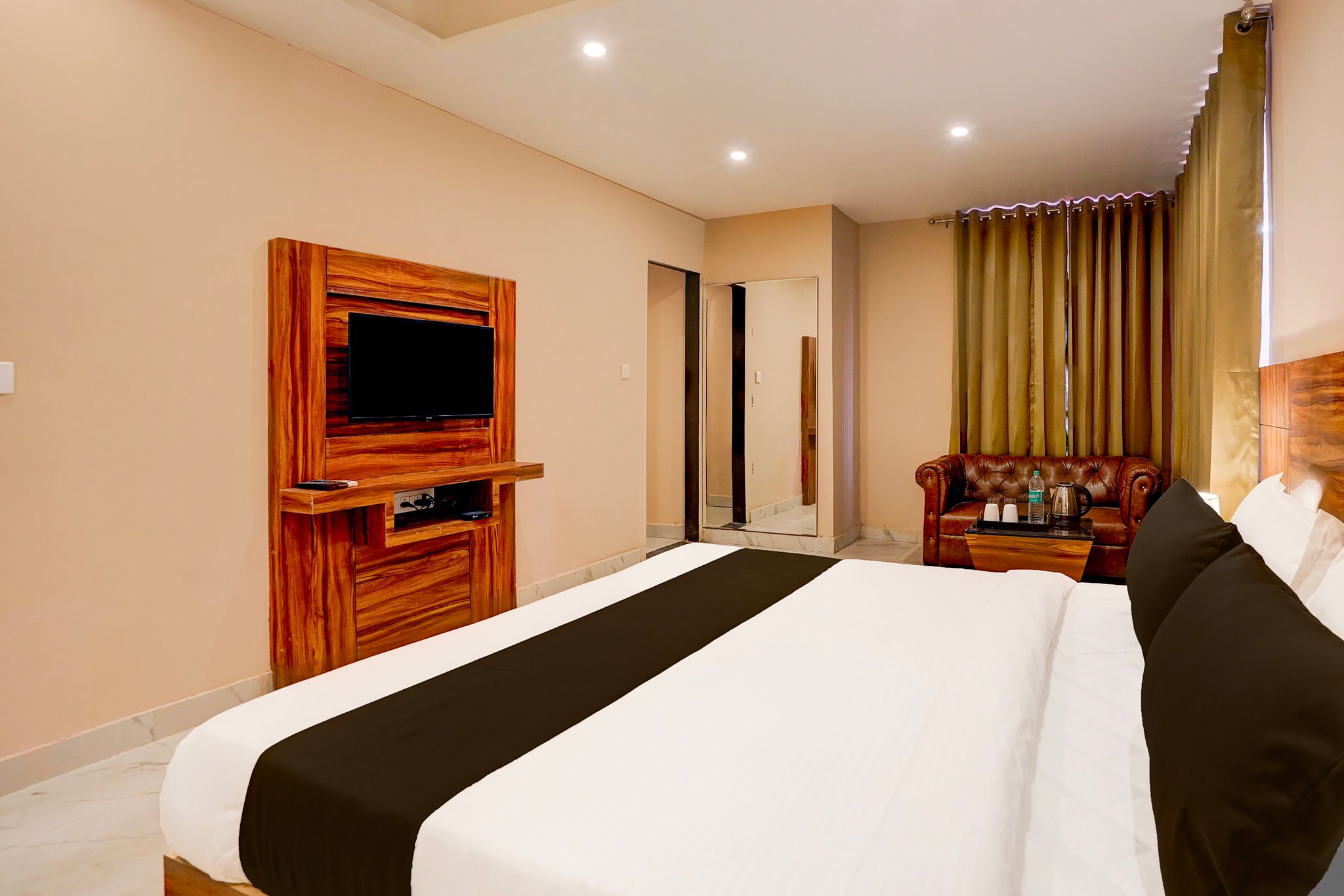 Super Townhouse Alwar Formerly Hotel Lindo Lugar Classic 9