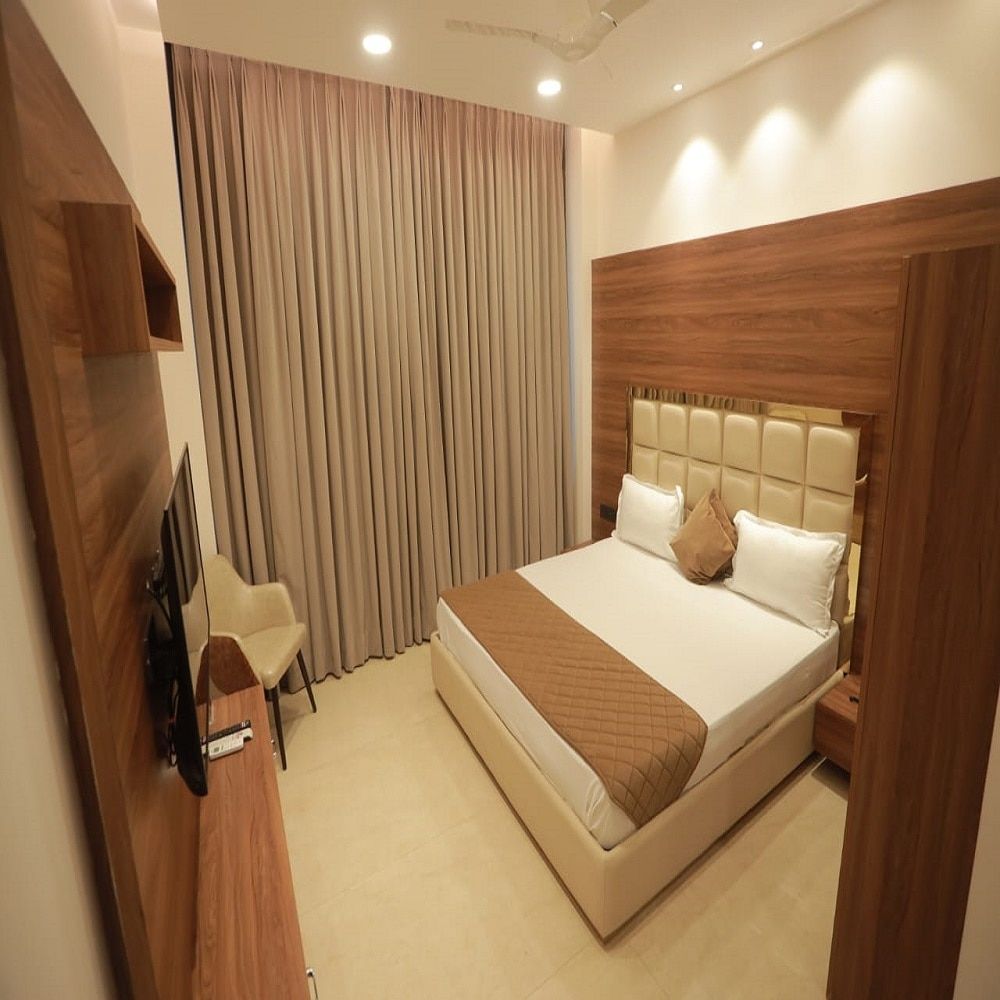 OVEL HOTEL (SKY VIEW) Standard Room 3