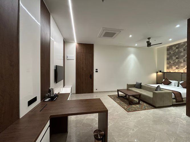 Executive Suite