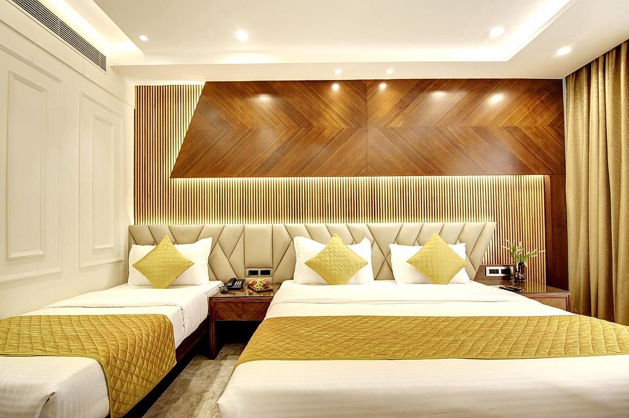 The Vanson Pride - Premier Stay & luxury Restaurant