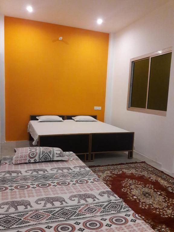Triple Bed
