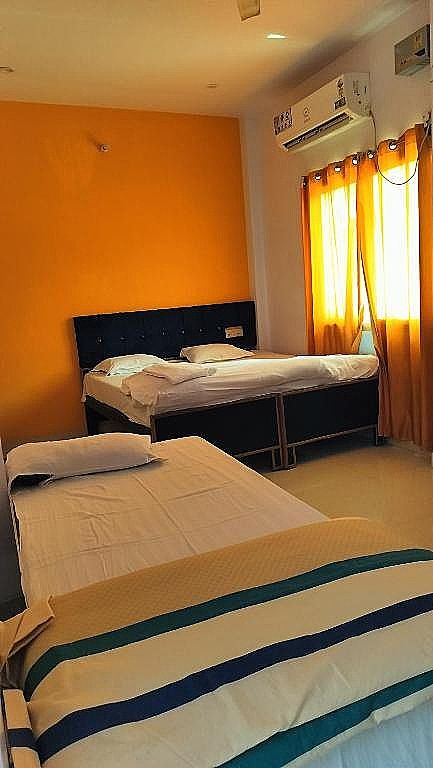 Triple Bed