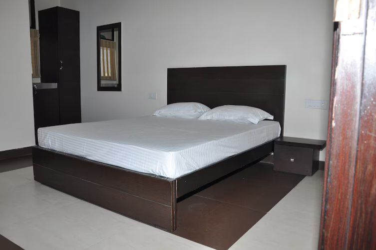 Red Sapphire Standard Room