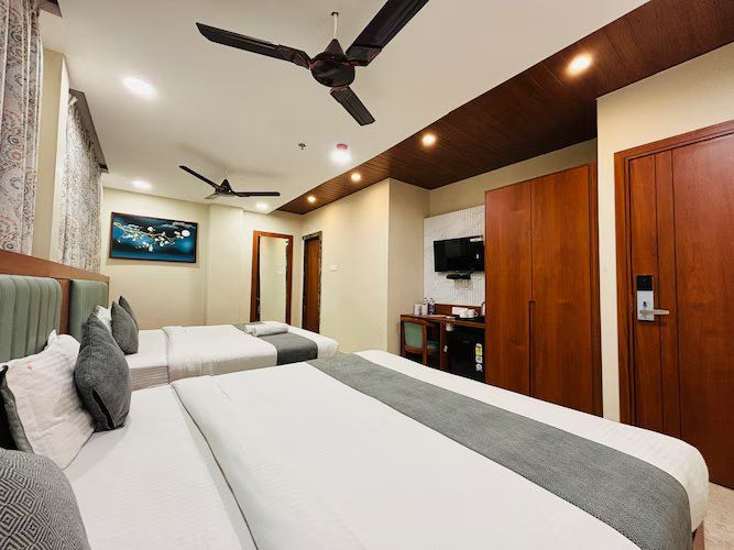 Deluxe Family AC Room