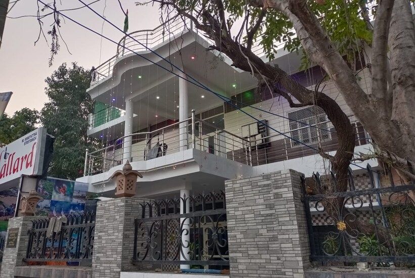 Hotel Mallard Rainbow