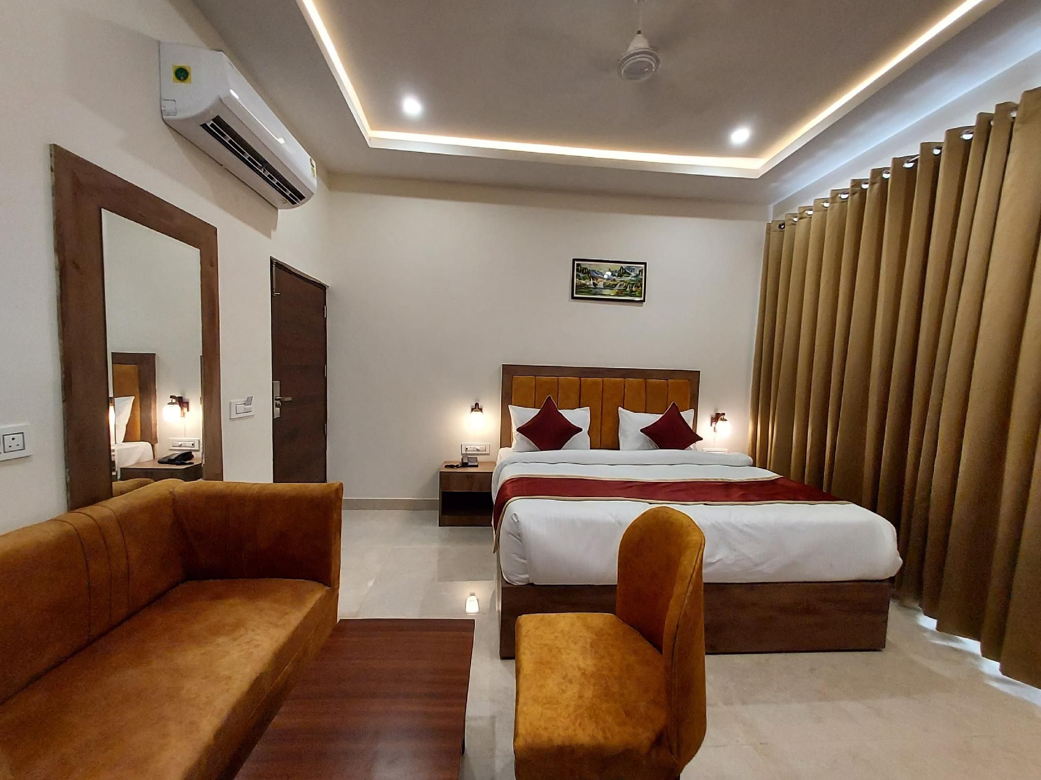 Double Room