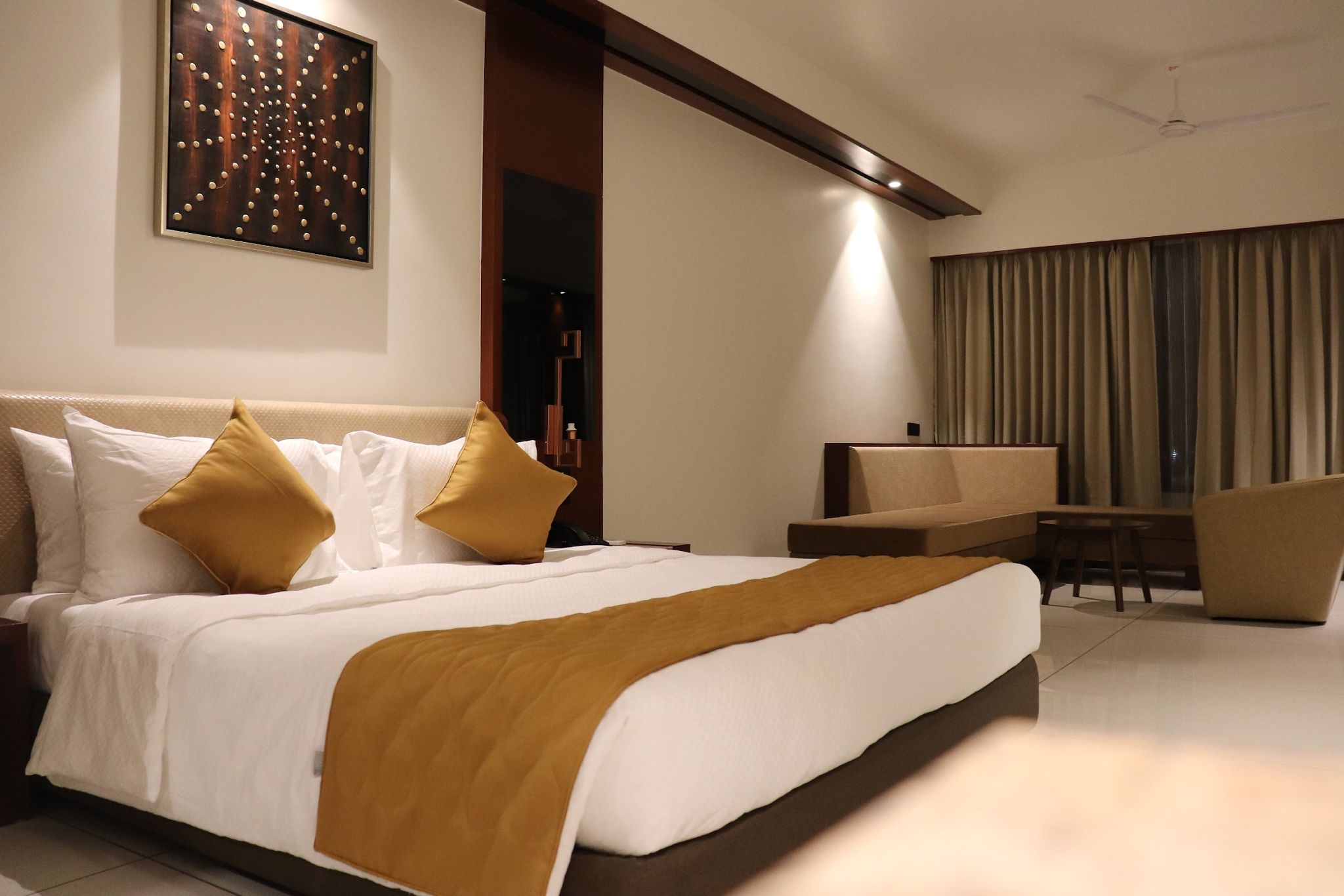 Sunotel Saputara Sahyadri View Room 4