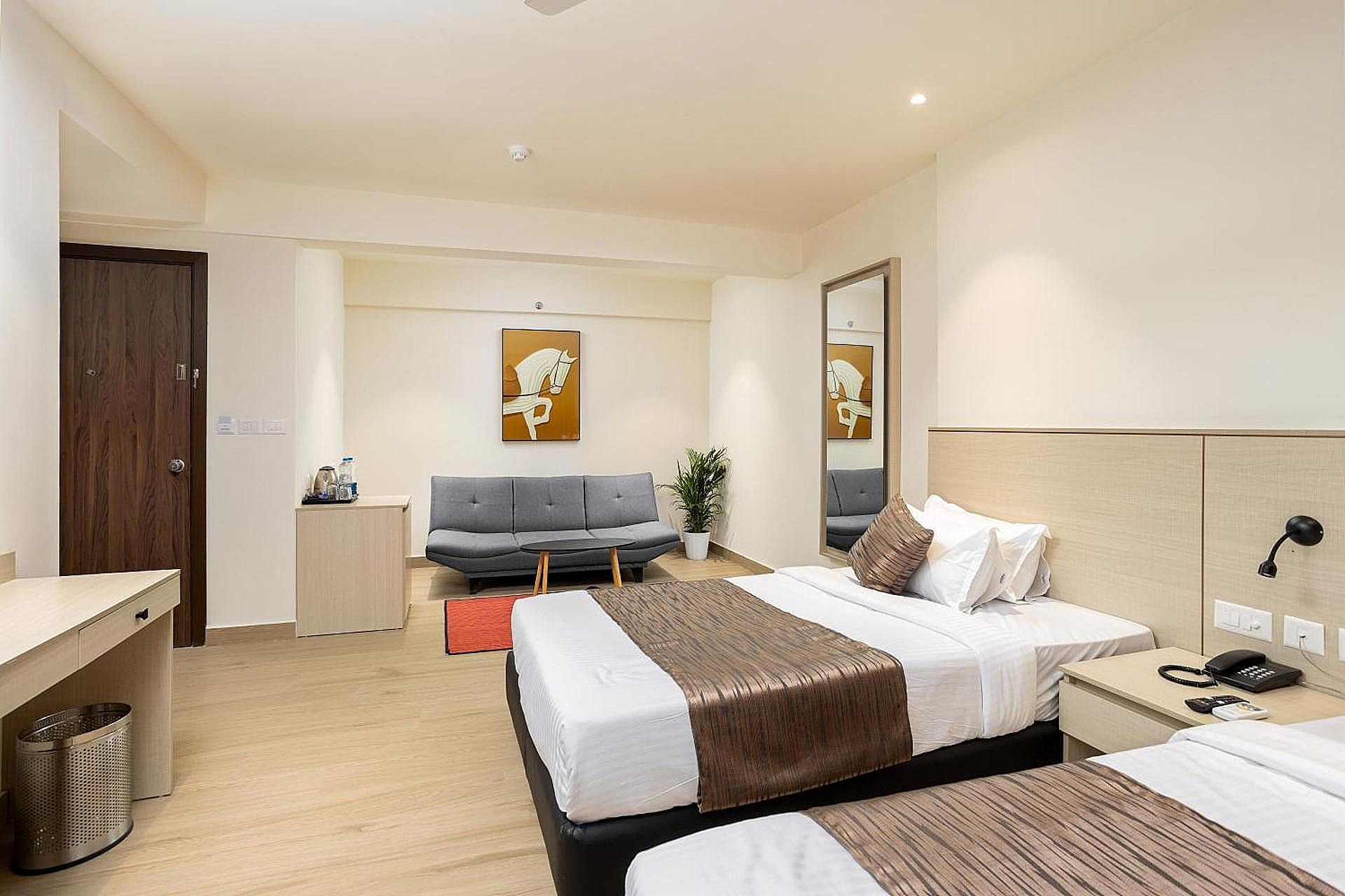 EXECUTIVE TWIN ROOM with BALCONY