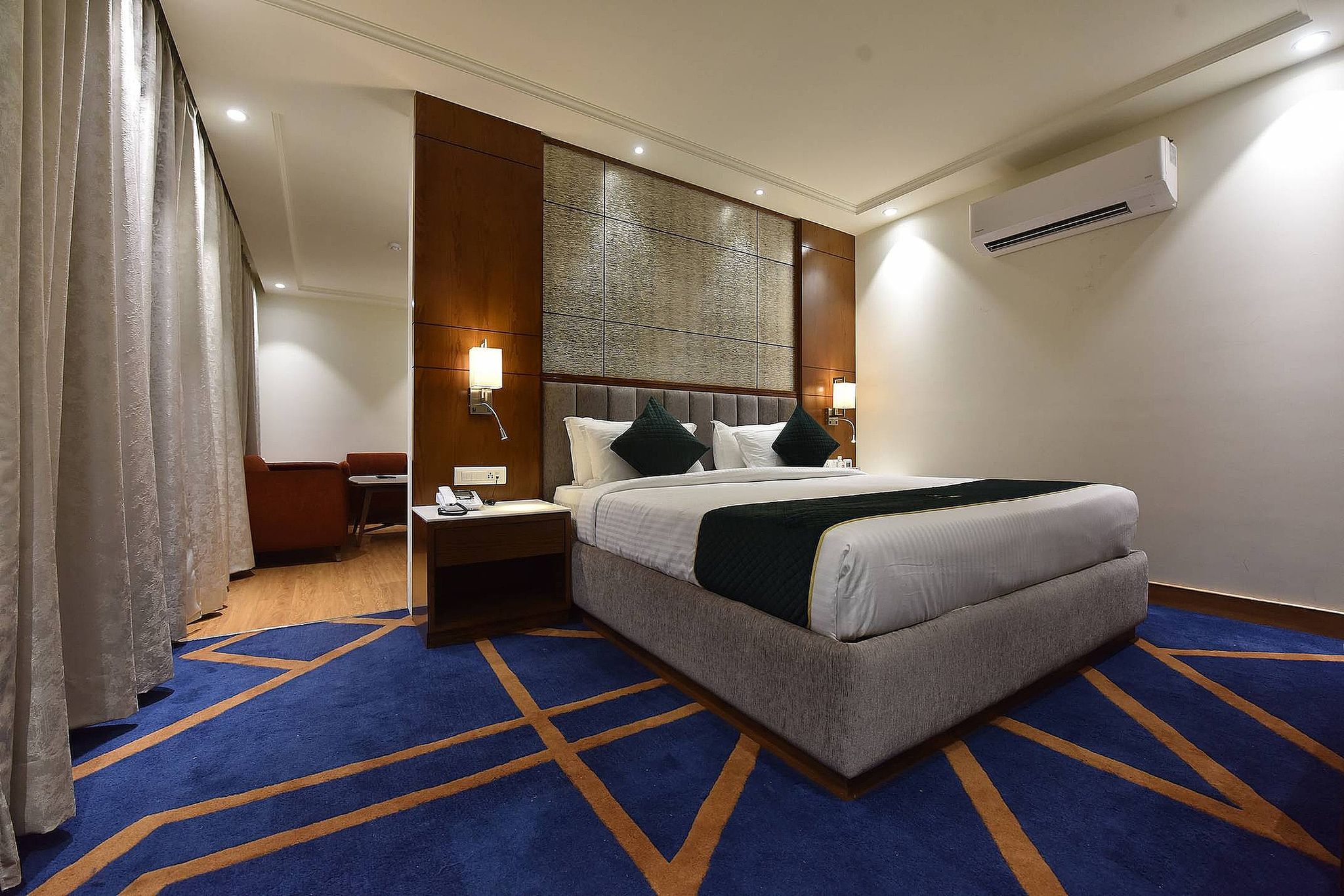 Suite Room