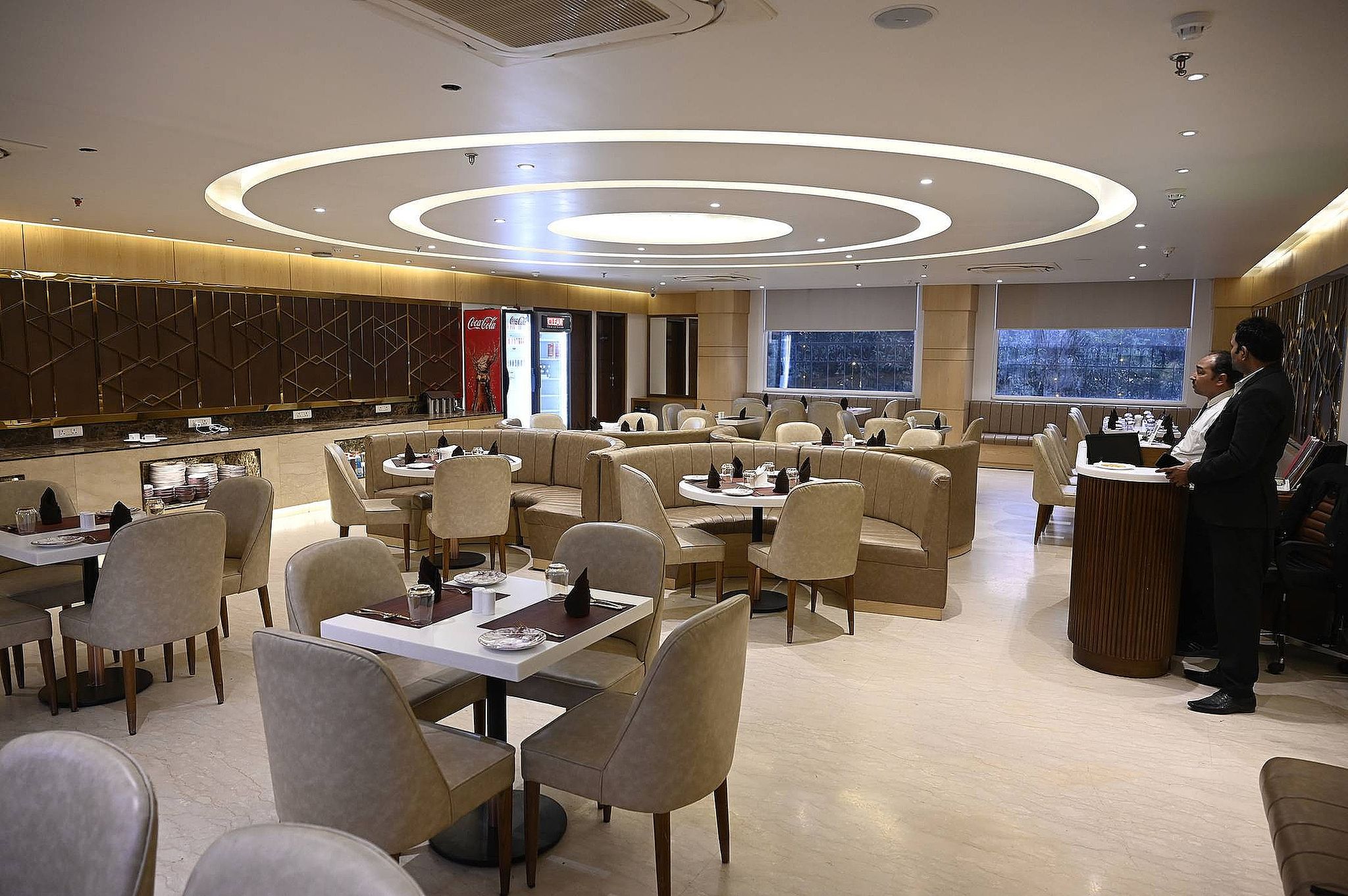 Food & Dining