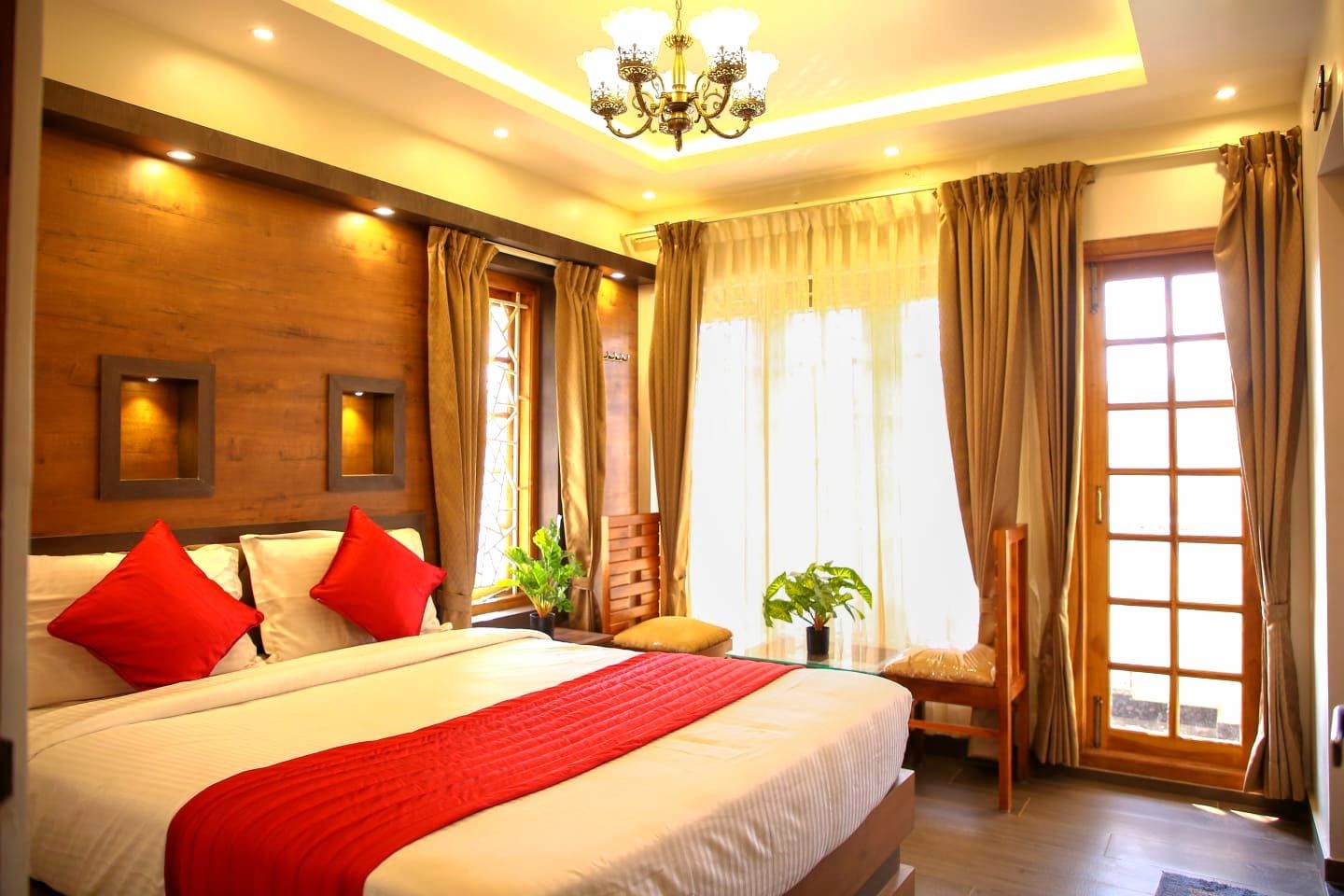 Deluxe Room with Balcony