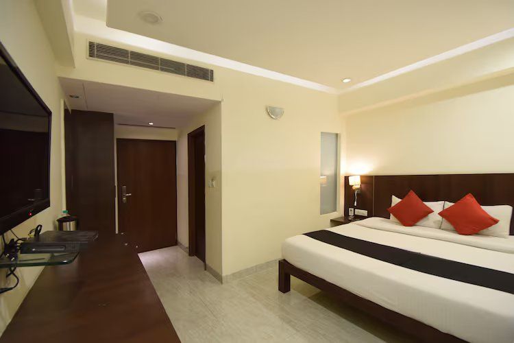 HOTEL THE RADIANT STAR Deluxe Room 8