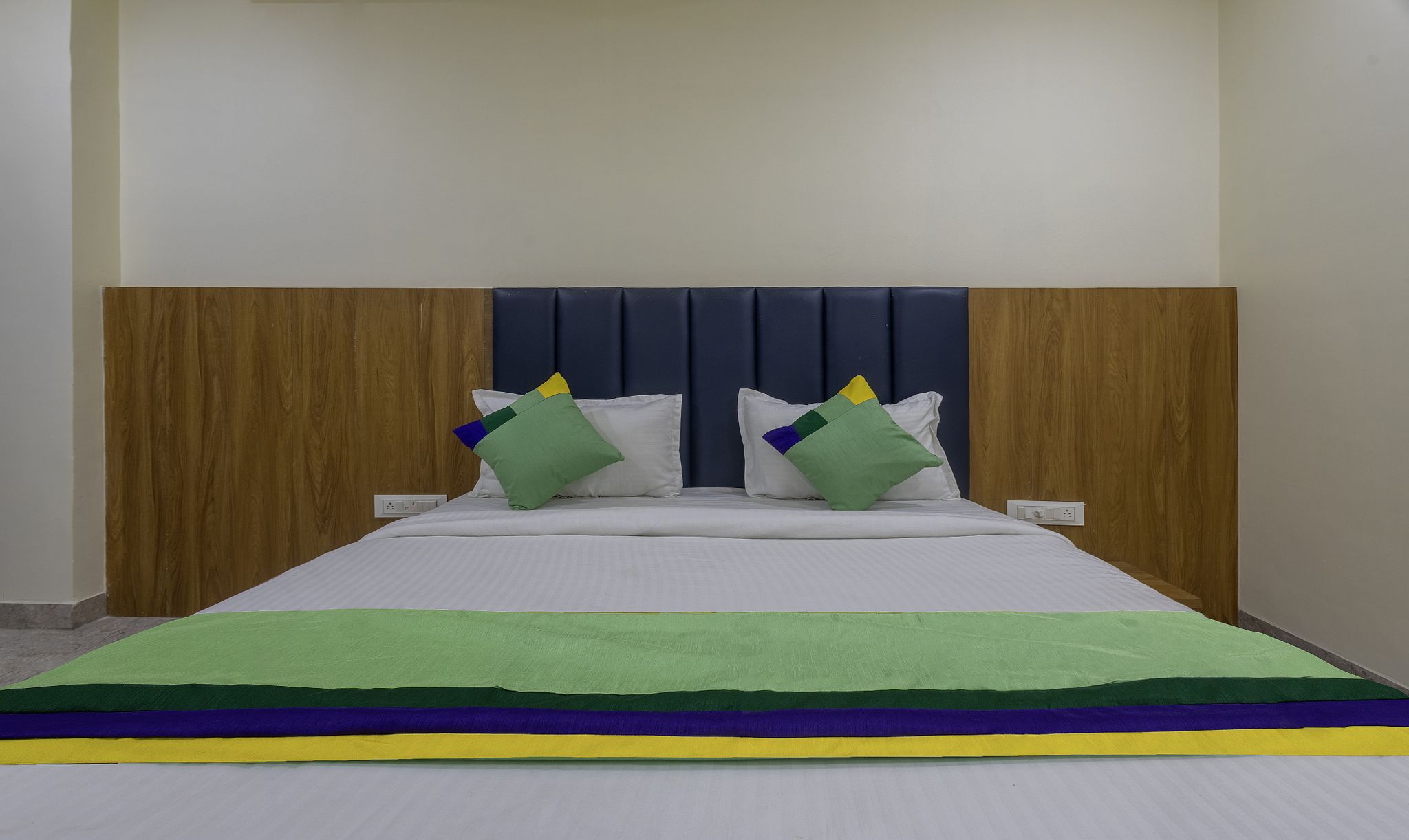 Treebo Eden Park, Ahmedabad Standard Double Room 3