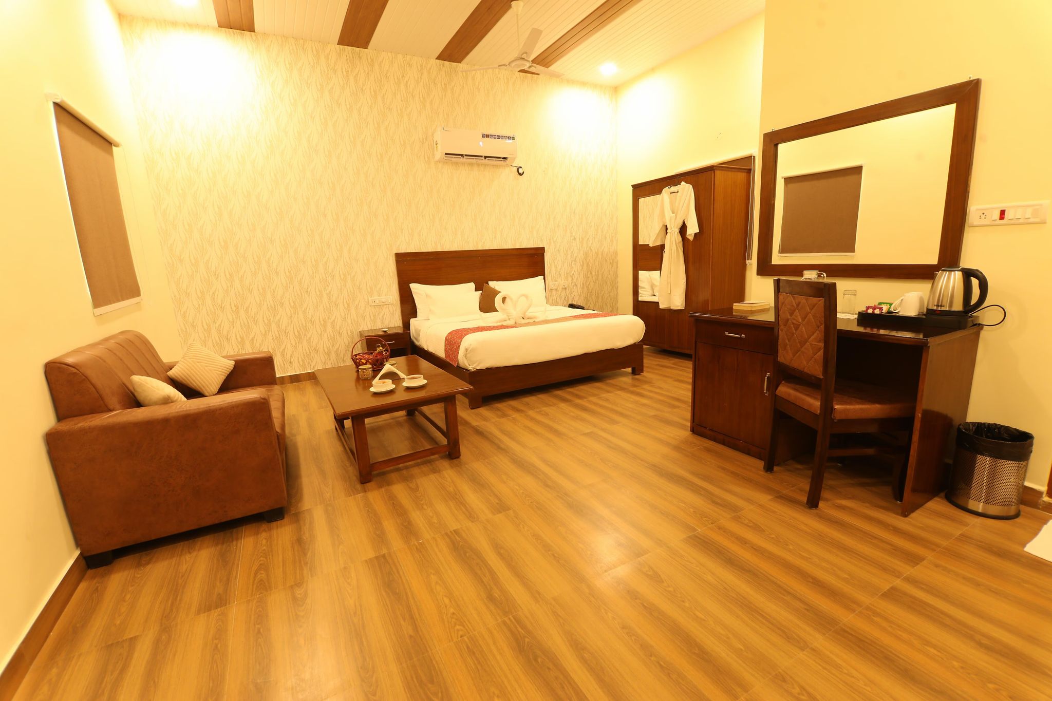 WOODLAND SUITE
