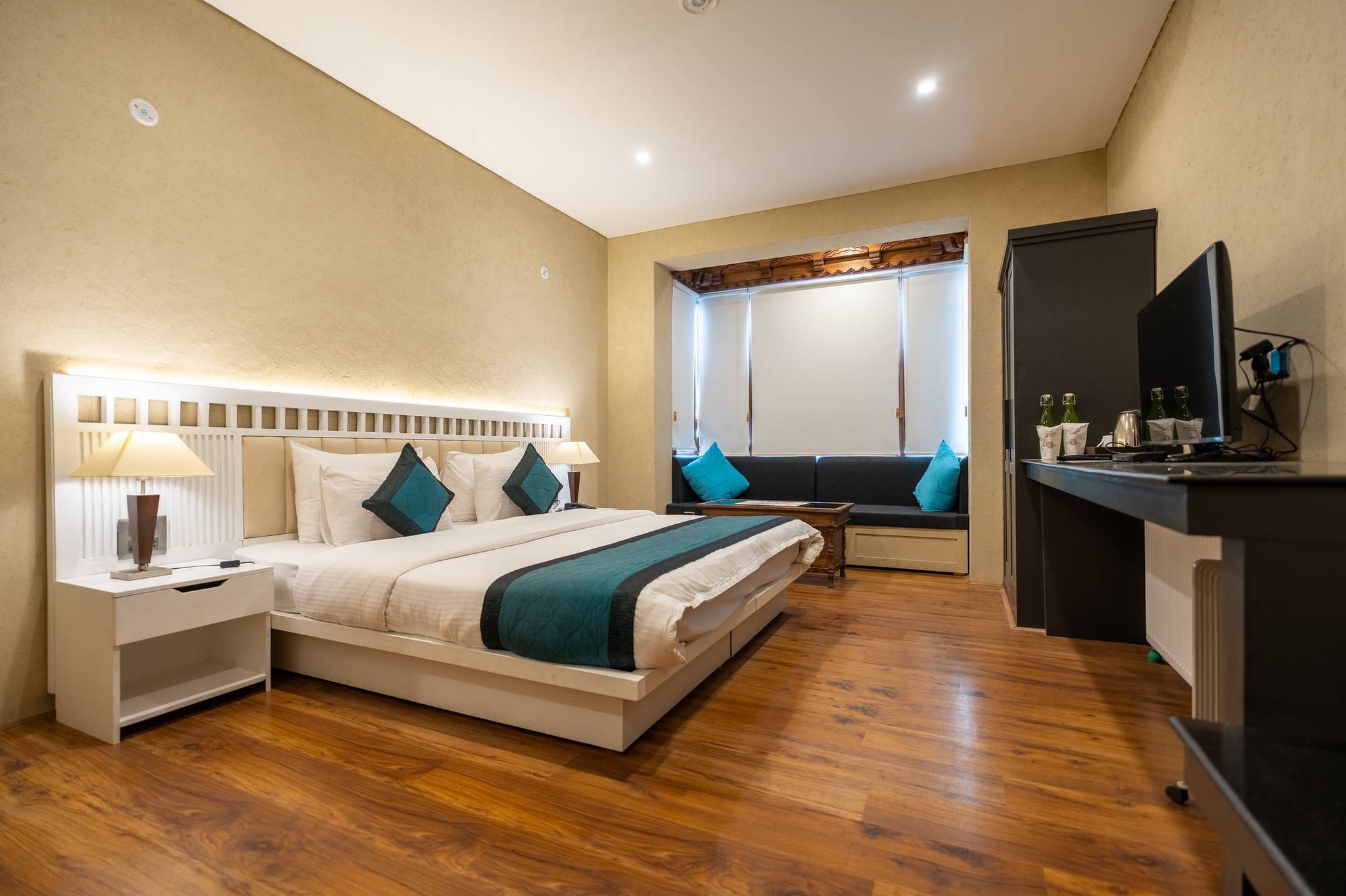 Deluxe Room with Balcony