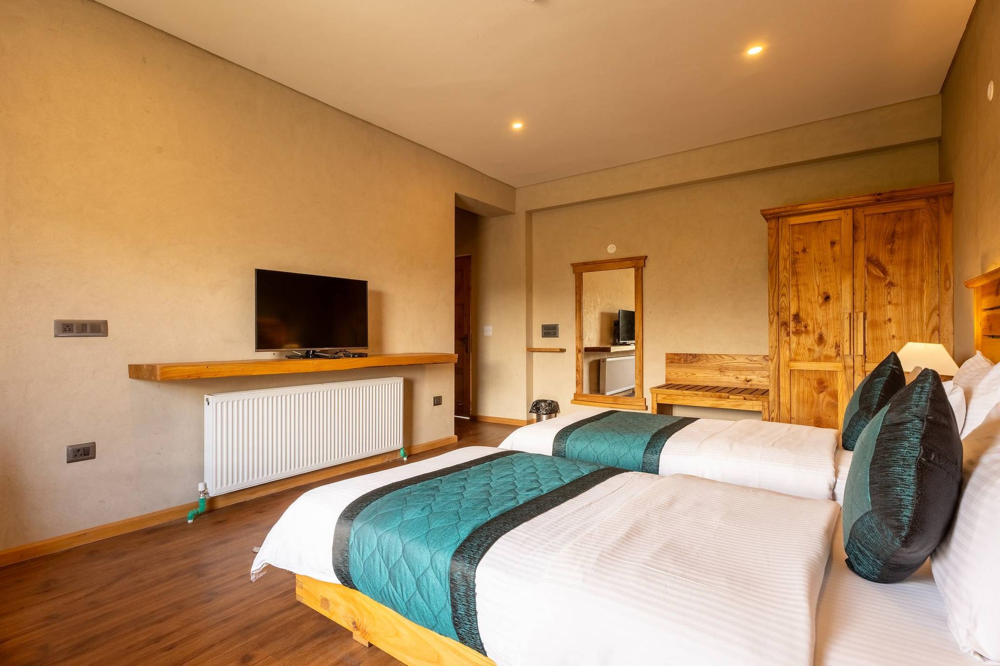 Deluxe Room with Balcony