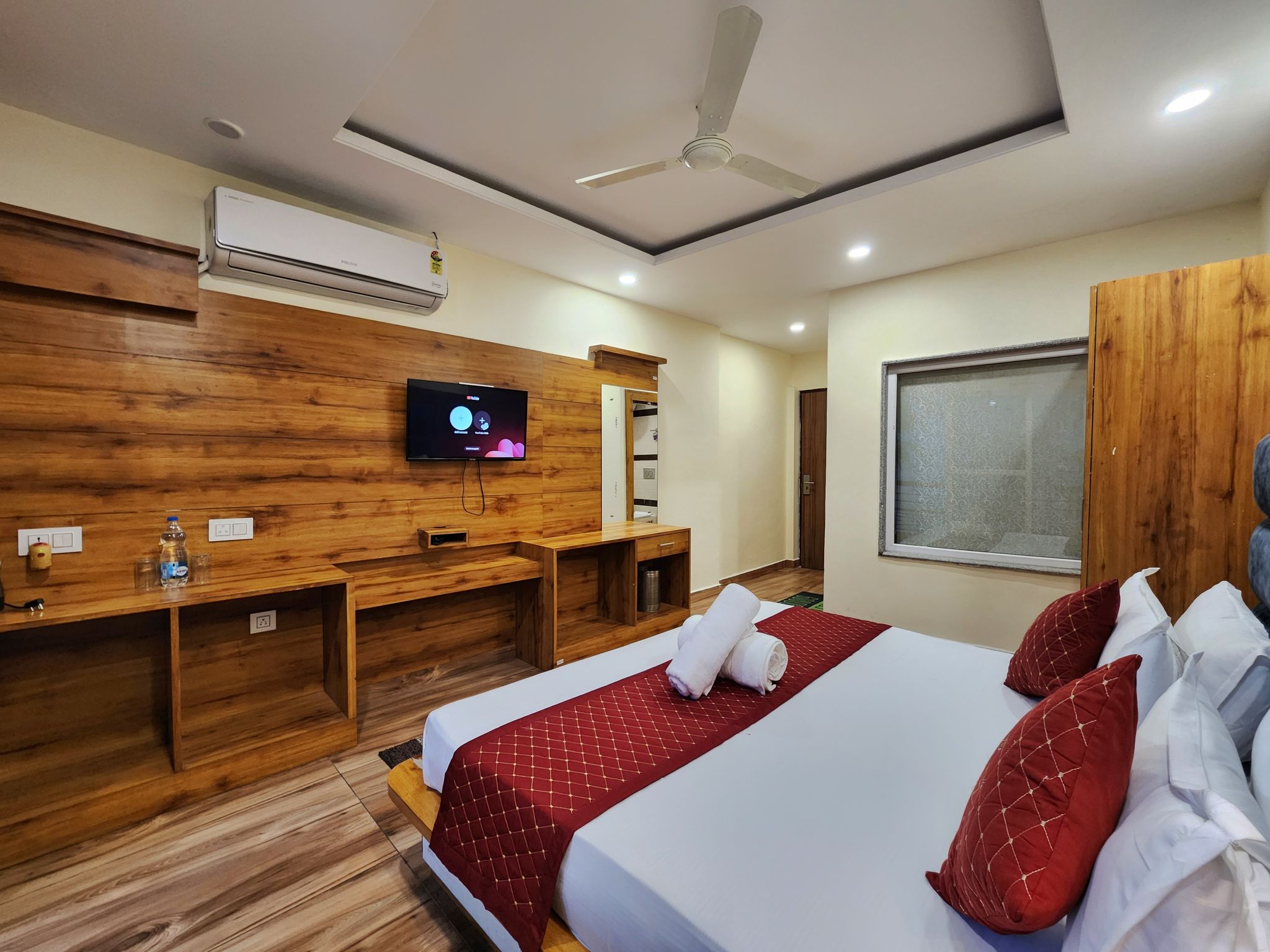 Super Deluxe Room