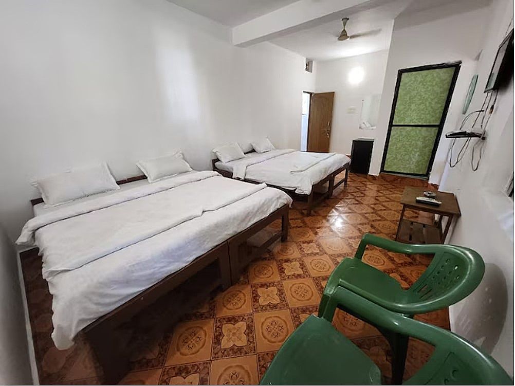 Sai Deep Place Family room with balcony 2