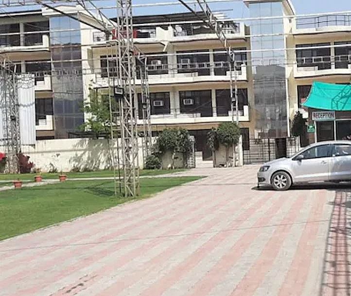 Gaurav resort & apartments