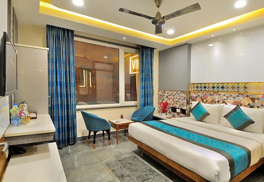 Premium Room with Window