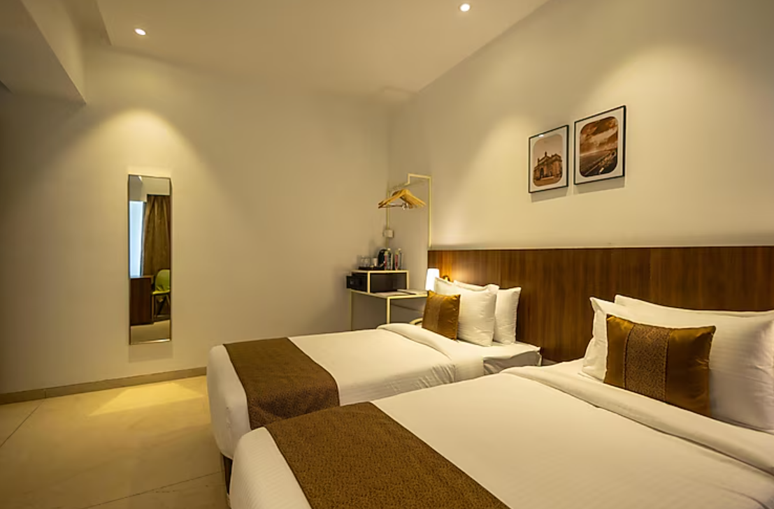 Freesia Residency by Express Inn Executive Twin Room