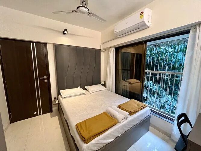 Arch Hospitality Service Apartments Kandivali LA CARLOS STUDIO APARTMENT