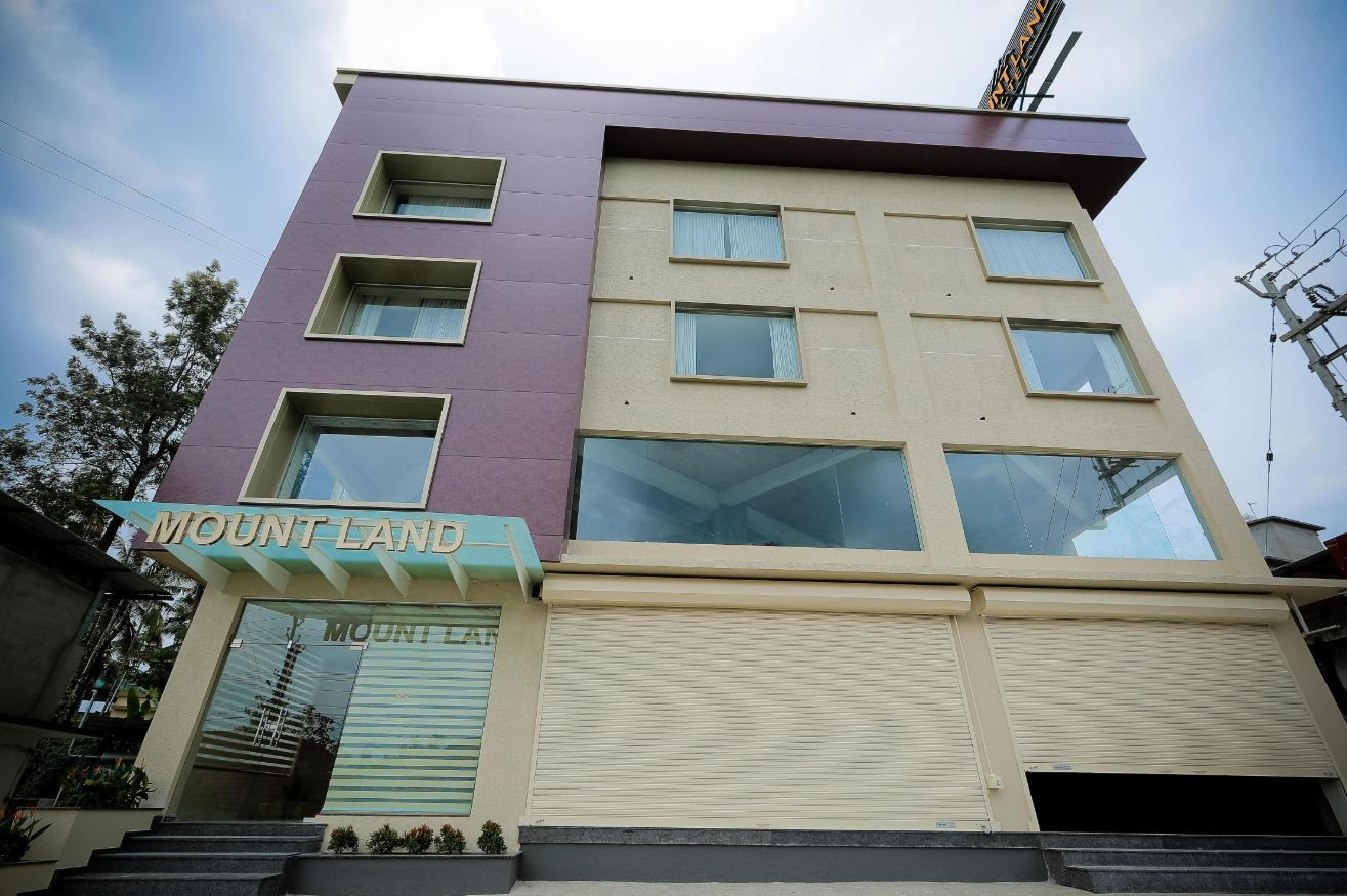 Mountland Hotel