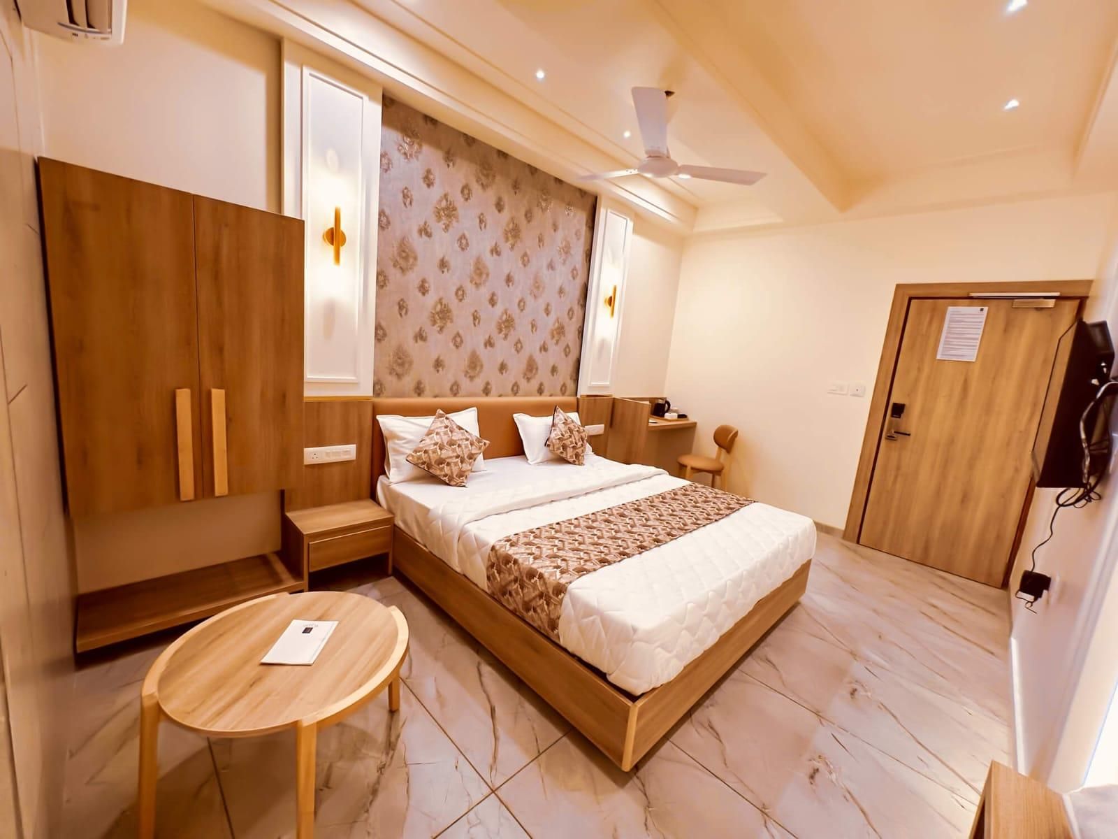 Hotel El Lujo Cosy Room 2