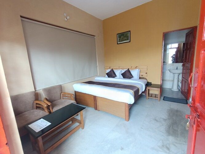 Perchwood Bhimtal